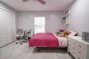 328 SW 19th Terrace, Cape Coral, FL 33991 - Photo 15