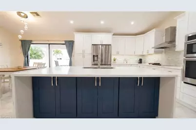 328 SW 19th Ter, Cape Coral, FL 33991 - Photo 31