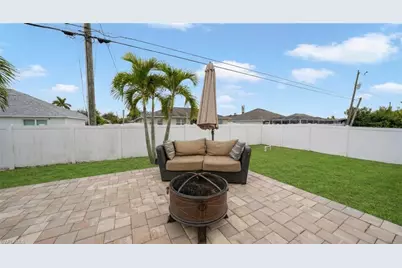 328 SW 19th Ter, Cape Coral, FL 33991 - Photo 43