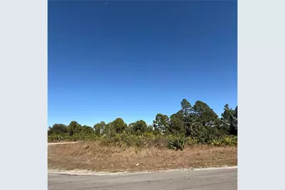 3209 Floyd Ave S, Lehigh Acres, FL 33976 - Photo 3