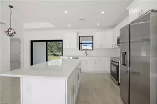 2512 61st St W, Lehigh Acres, FL 33971 - Photo 7