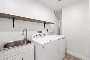 2226 SE 19th Pl, Cape Coral, FL 33990 - Photo 27