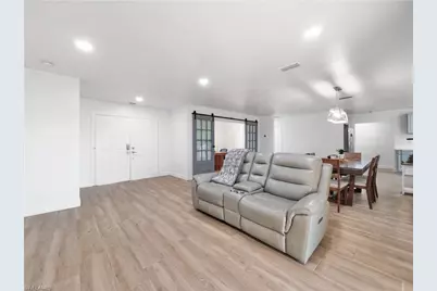 2226 SE 19th Pl, Cape Coral, FL 33990 - Photo 7