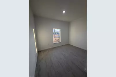 3307 10th St SW, Lehigh Acres, FL 33976 - Photo 7