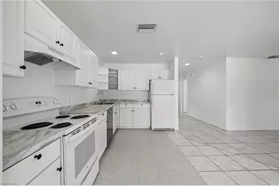 4733-4735 30th St SW, Lehigh Acres, FL 33973 - Photo 9