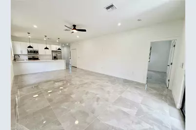 1122 Craft St E, Lehigh Acres, FL 33974 - Photo 13