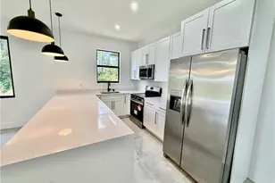 1122 Craft St E, Lehigh Acres, FL 33974 - Photo 5