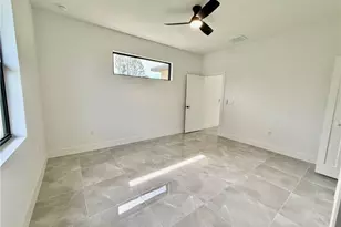 1122 Craft St E, Lehigh Acres, FL 33974 - Photo 15