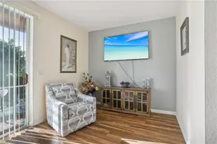 3350 Dandolo Cir, Cape Coral, FL 33909 - Photo 7