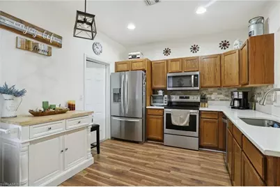 3350 Dandolo Cir, Cape Coral, FL 33909 - Photo 9