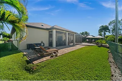 1924 SW 17th Pl, Cape Coral, FL 33991 - Photo 41