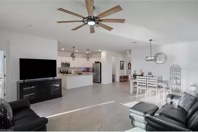 3625 Passion Vine Dr, Alva, FL 33920 - Photo 7