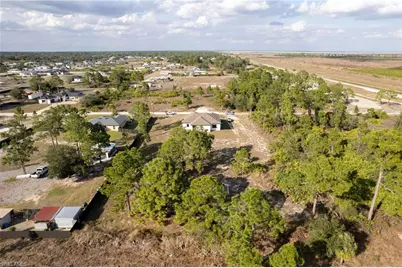 7583 15th Pl, Labelle, FL 33935 - Photo 9