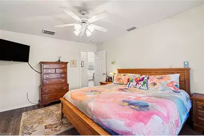 2369 NE 43rd Ln, Cape Coral, FL 33909 - Photo 13