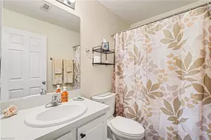 2369 NE 43rd Ln, Cape Coral, FL 33909 - Photo 17