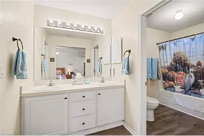 2369 NE 43rd Ln, Cape Coral, FL 33909 - Photo 15