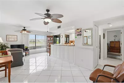 5810 Trailwinds Dr #912, Fort Myers, FL 33907 - Photo 3