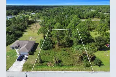 1915 Louis Ave, Lehigh Acres, FL 33972 - Photo 7