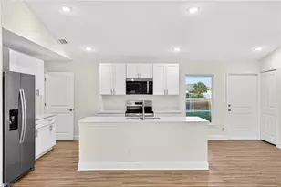 1706 NW 5th St, Cape Coral, FL 33993 - Photo 11