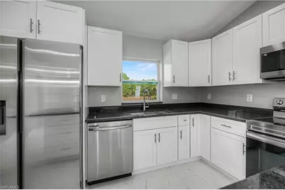 5033 N Peachtree Cir, Labelle, FL 33935 - Photo 37