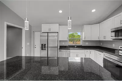 5033 N Peachtree Cir, Labelle, FL 33935 - Photo 35