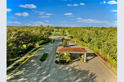 10781 Crossback Ln, Lehigh Acres, FL 33936 - Photo 19