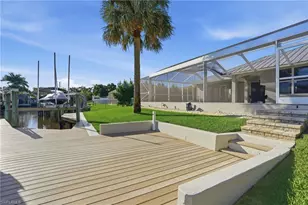 5267 Stratford Ct, Cape Coral, FL 33904 - Photo 37