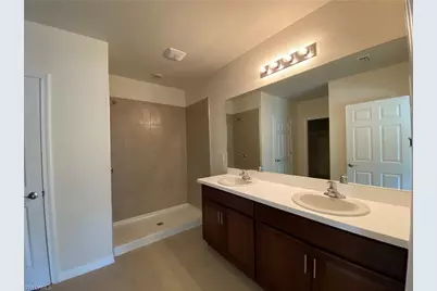 1913 NW 24th Pl, Cape Coral, FL 33993 - Photo 17