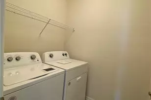 1913 NW 24th Pl, Cape Coral, FL 33993 - Photo 5