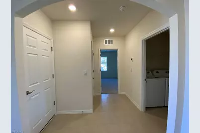 1913 NW 24th Pl, Cape Coral, FL 33993 - Photo 11