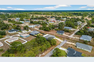 2602 39th St W, Lehigh Acres, FL 33971 - Photo 15