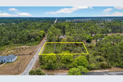 1221 Wagner Ave, Lehigh Acres, FL 33972 - Photo 3