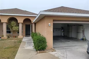 3020 SE Santa Barbara Pl, Cape Coral, FL 33904 - Photo 1