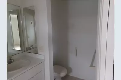 3020 SE Santa Barbara Pl, Cape Coral, FL 33904 - Photo 11