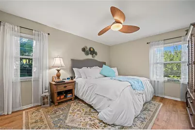 9290 Lake Park Dr #201, Fort Myers, FL 33919 - Photo 11