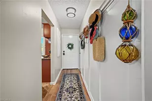 9290 Lake Park Dr, Fort Myers, FL 33919 - Photo 5