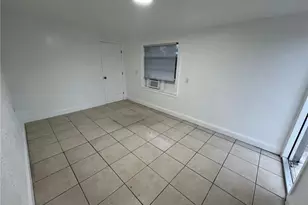 1248 Columbus Blvd, Fort Myers, FL 33913 - Photo 35