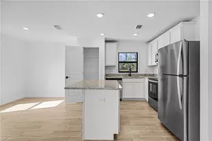 706 Zeppelin Pl, Fort Myers, FL 33913 - Photo 9