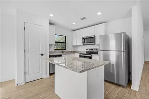 706 Zeppelin Pl, Fort Myers, FL 33913 - Photo 7