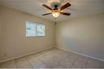 110 SE 13th Pl, Cape Coral, FL 33990 - Photo 31