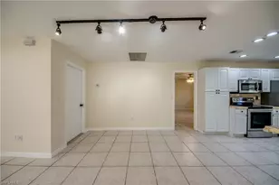 110 SE 13th Pl, Cape Coral, FL 33990 - Photo 15