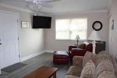 16881 Davis Rd #112, Fort Myers, FL 33908 - Photo 5