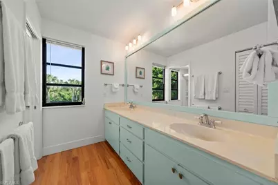 984 Greenwood Ct S, Sanibel, FL 33957 - Photo 27