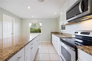 2307 Flora Ave, Fort Myers, FL 33907 - Photo 13