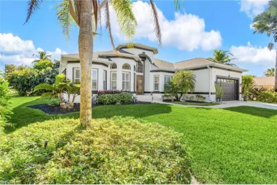 8761 Timber Run Ct, Fort Myers, FL 33908 - Photo 3