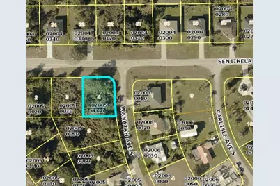 818 Sentinela Blvd, Lehigh Acres, FL 33974 - Photo 1