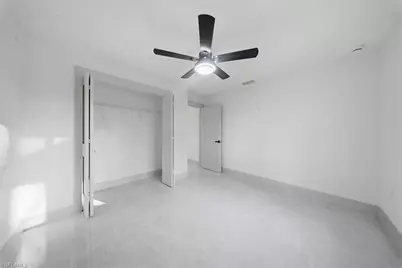 913 Cleveland Ave, Lehigh Acres, FL 33972 - Photo 9