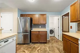 2406 E 23rd St, Alva, FL 33920 - Photo 15