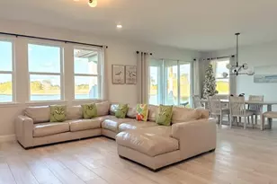 2038 Grove Dr, Naples, FL 34120 - Photo 3