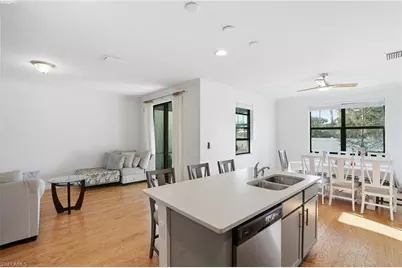 26412 Bonita Fairways Blvd, Bonita Springs, FL 34135 - Photo 11